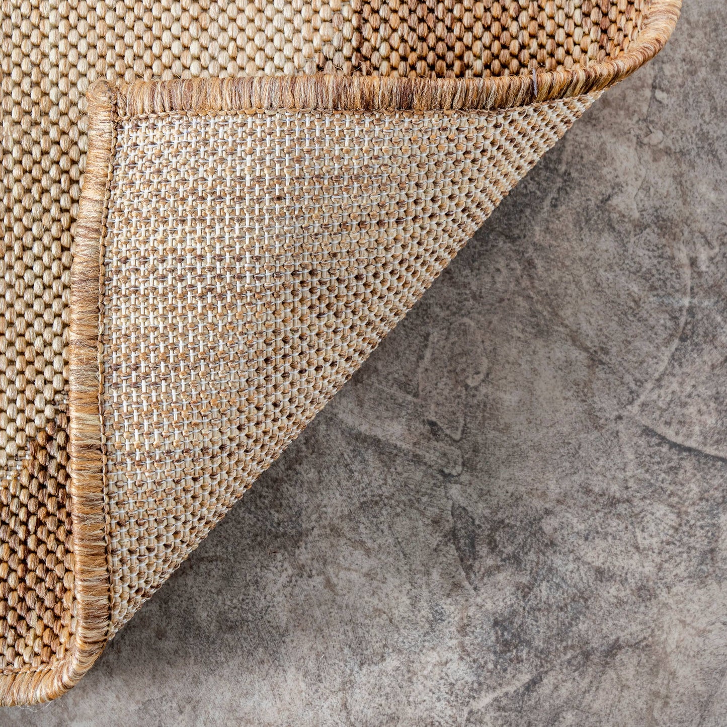 Sabina Diamond Trellis Indoor/Outdoor Area Rug: Beige / Rectangle / 9' 6" x 12'